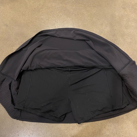 Lululemon Play off the Pleats Skirt - Picture 6 of 7